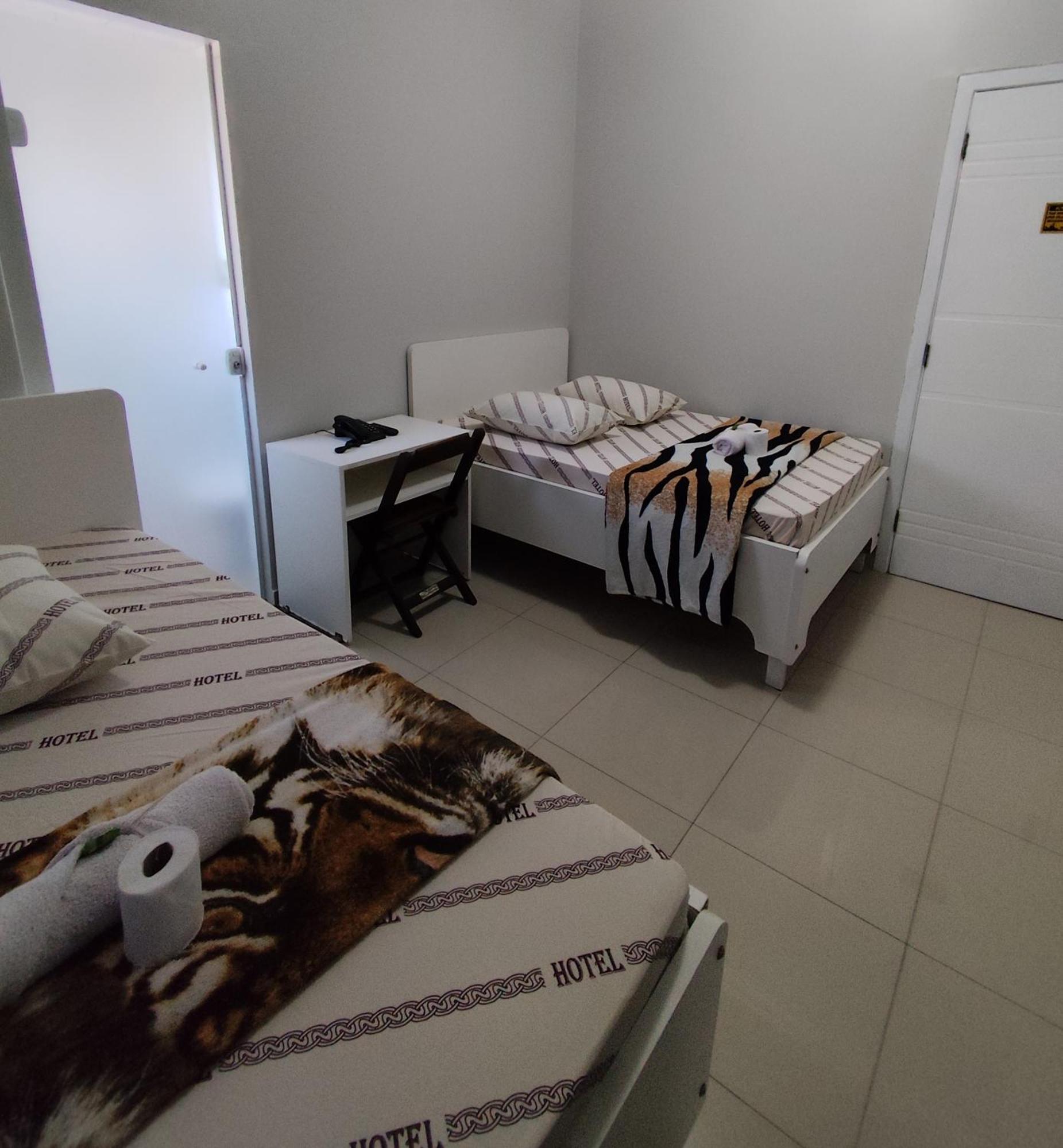 Hotel Amanhecer N903- Feirinha Da Madrugada-Bras San Paolo Esterno foto