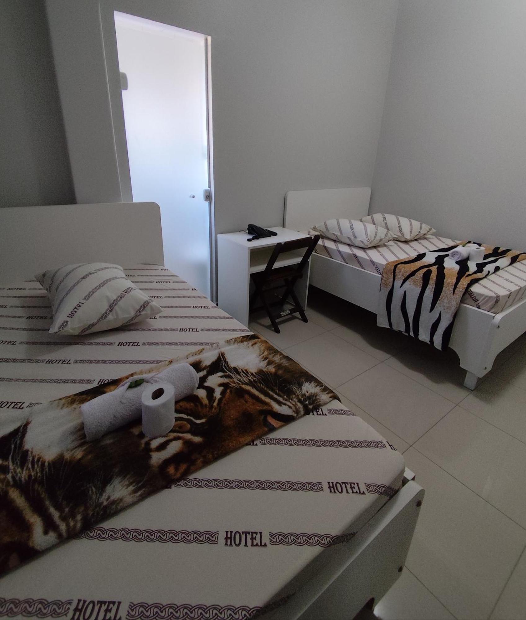 Hotel Amanhecer N903- Feirinha Da Madrugada-Bras San Paolo Esterno foto