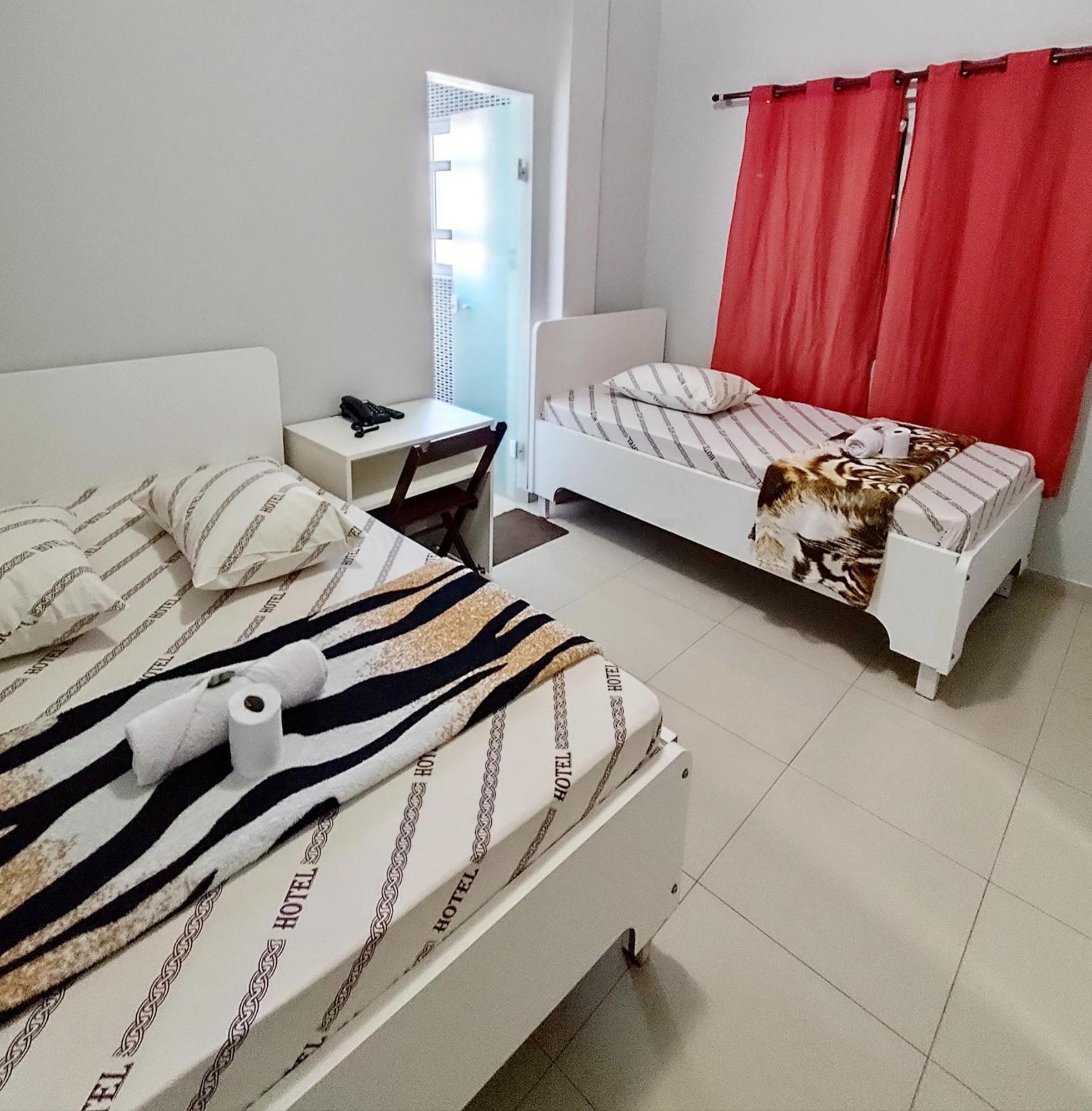 Hotel Amanhecer N903- Feirinha Da Madrugada-Bras San Paolo Esterno foto