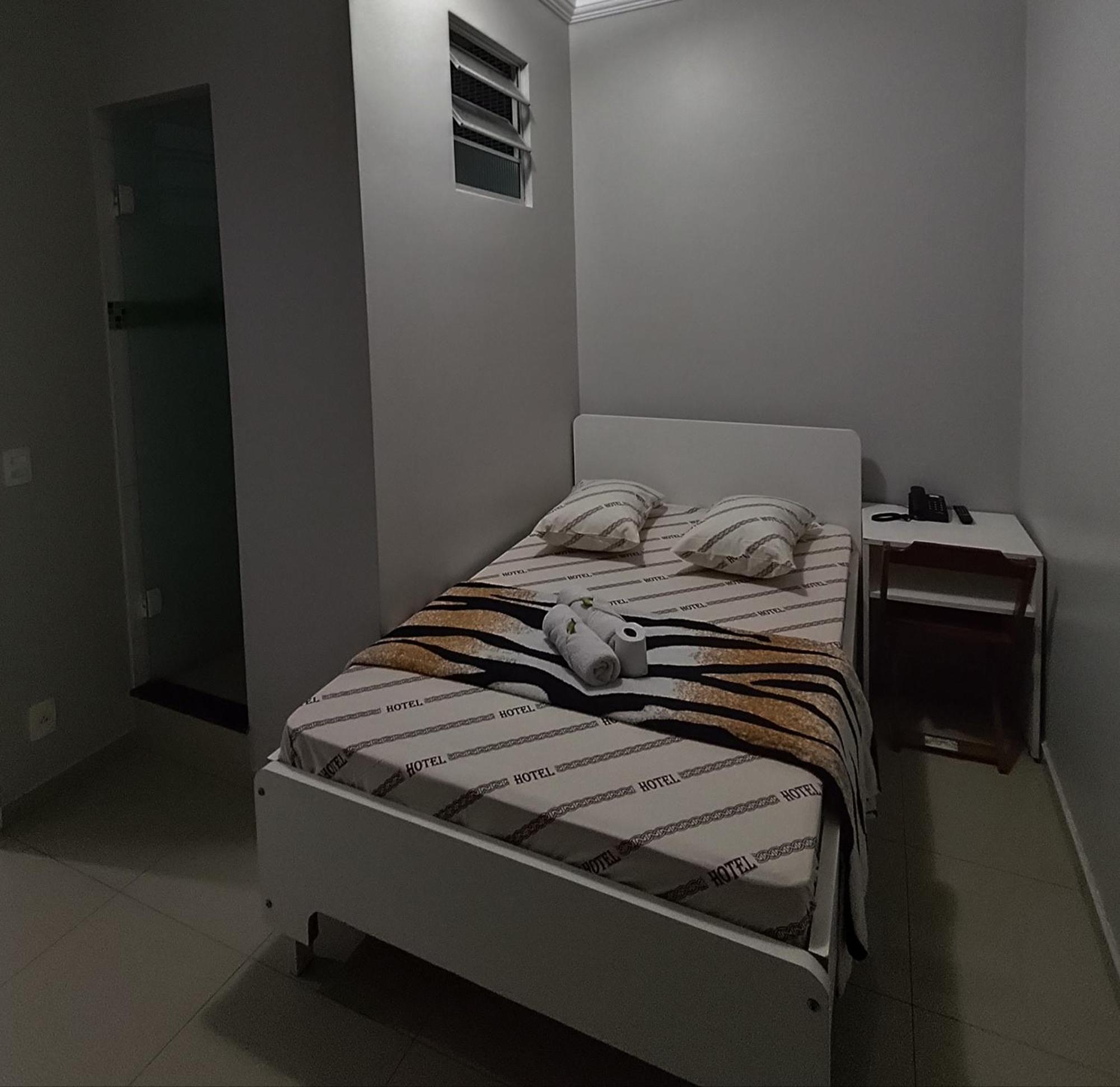 Hotel Amanhecer N903- Feirinha Da Madrugada-Bras San Paolo Esterno foto
